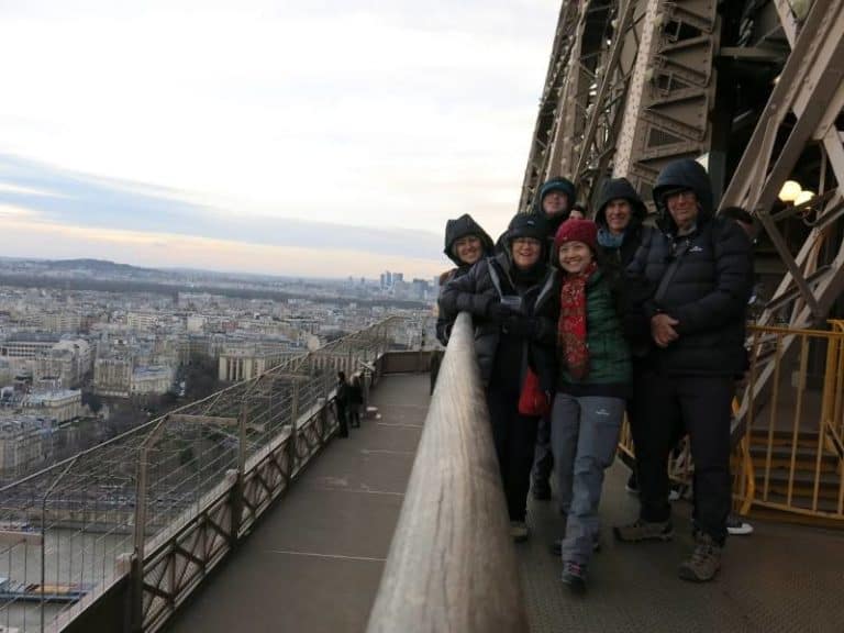 How long does it take to walk up the Eiffel Tower? Is it worth doing