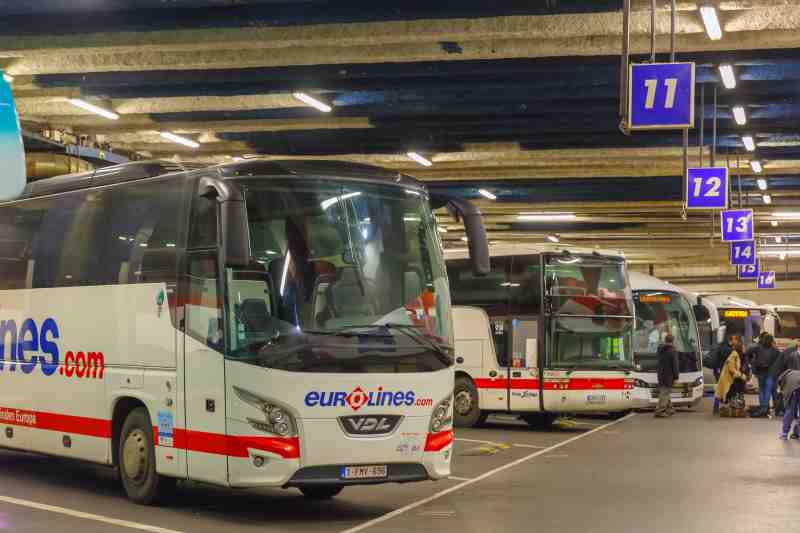bus for london to paris